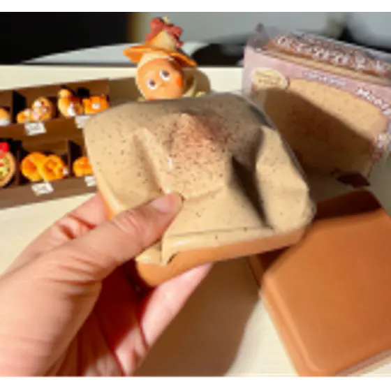小号奶茶拿铁 粘粘吐司