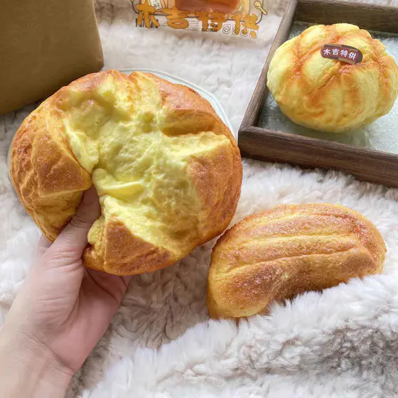 黄油菠萝包