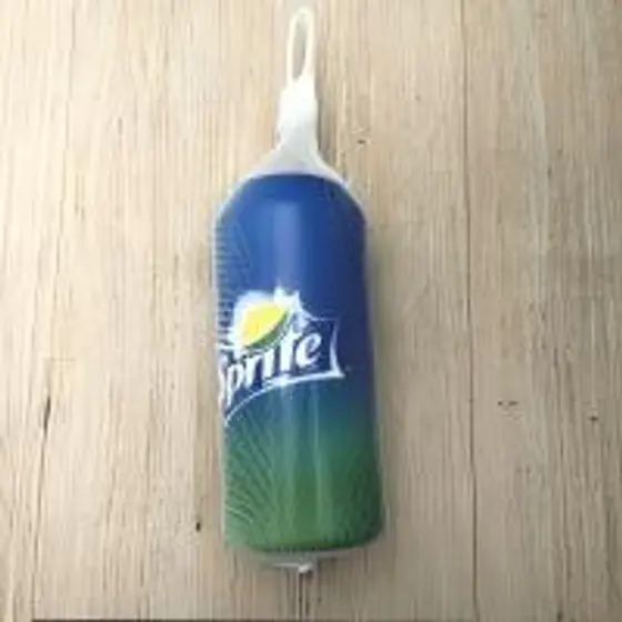 易拉罐