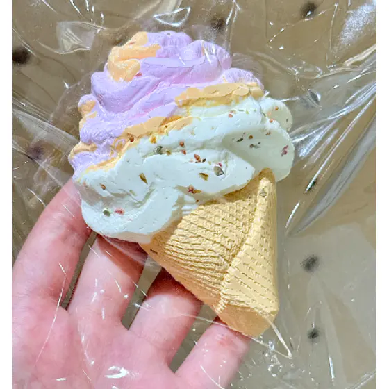 兔豆棉花糖脆皮冰激凌甜筒-原色